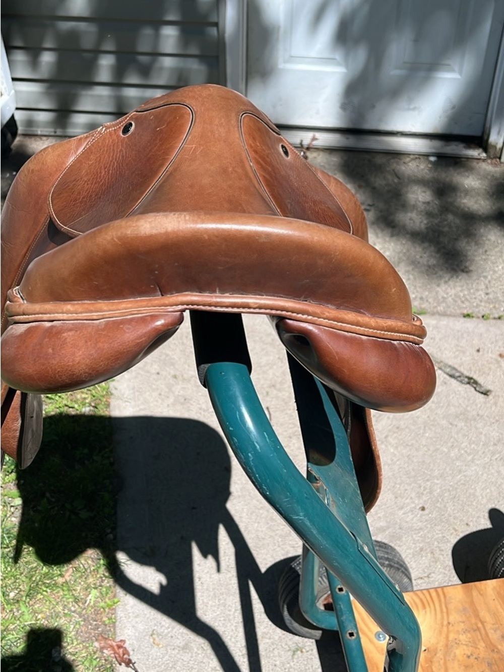 M toulouse saddle 17.5 inch Medium tree brown English Saddle - Leather Saddle - Picture 6 of 8
